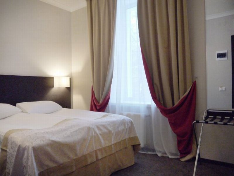 Reikartz Kharkiv Hotel Ruang foto