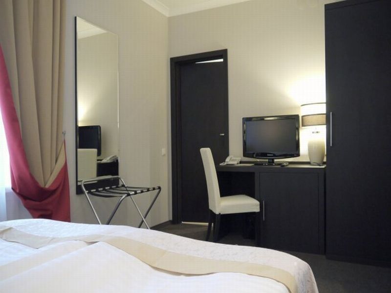 Reikartz Kharkiv Hotel Ruang foto