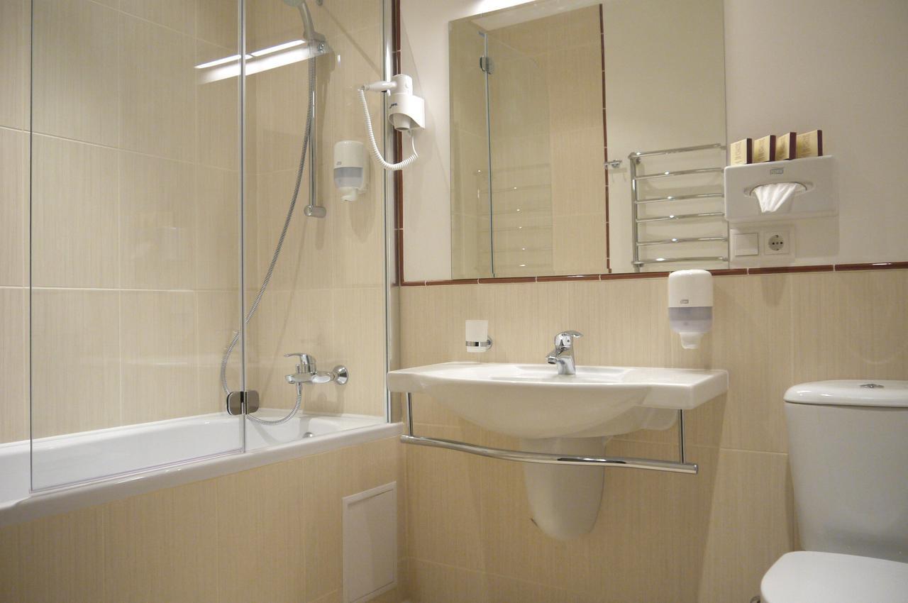 Reikartz Kharkiv Hotel Ruang foto