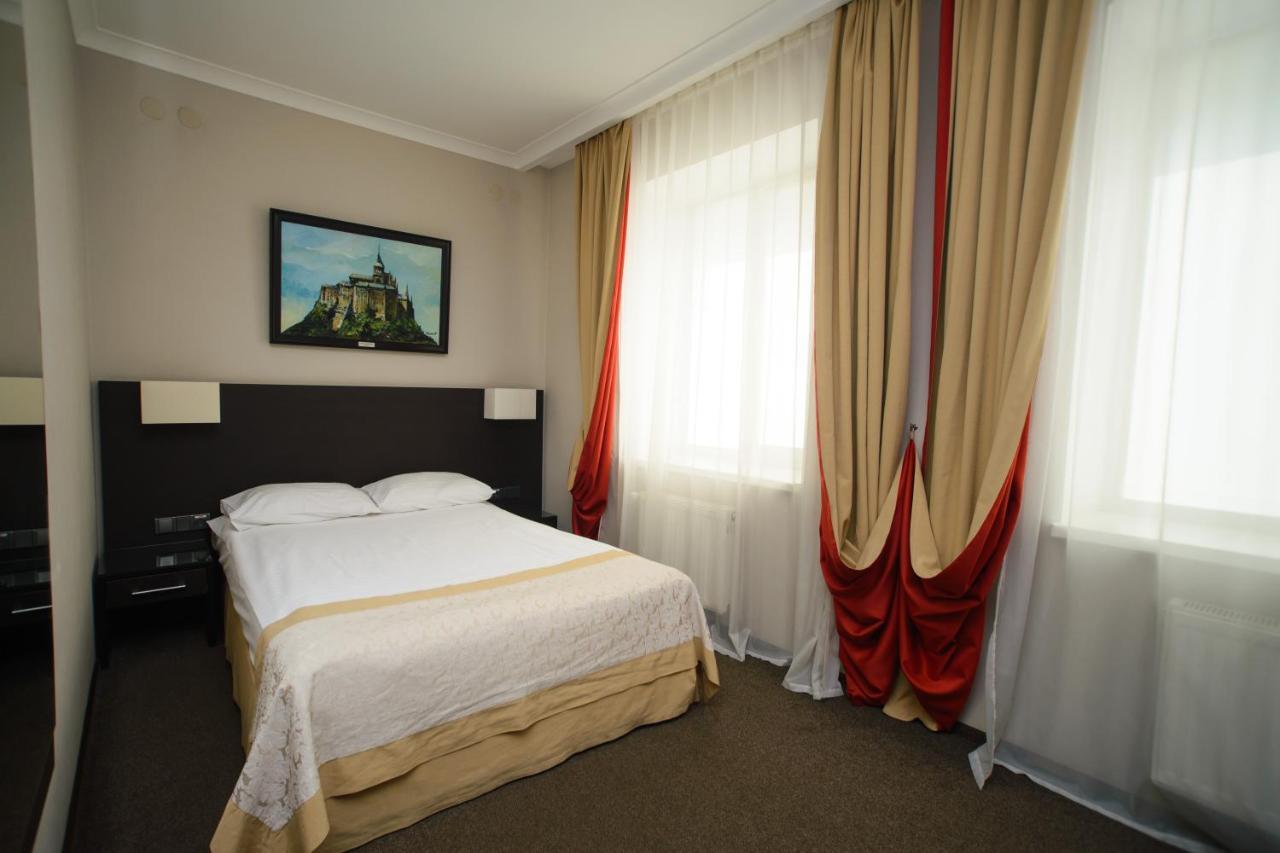 Reikartz Kharkiv Hotel Bagian luar foto