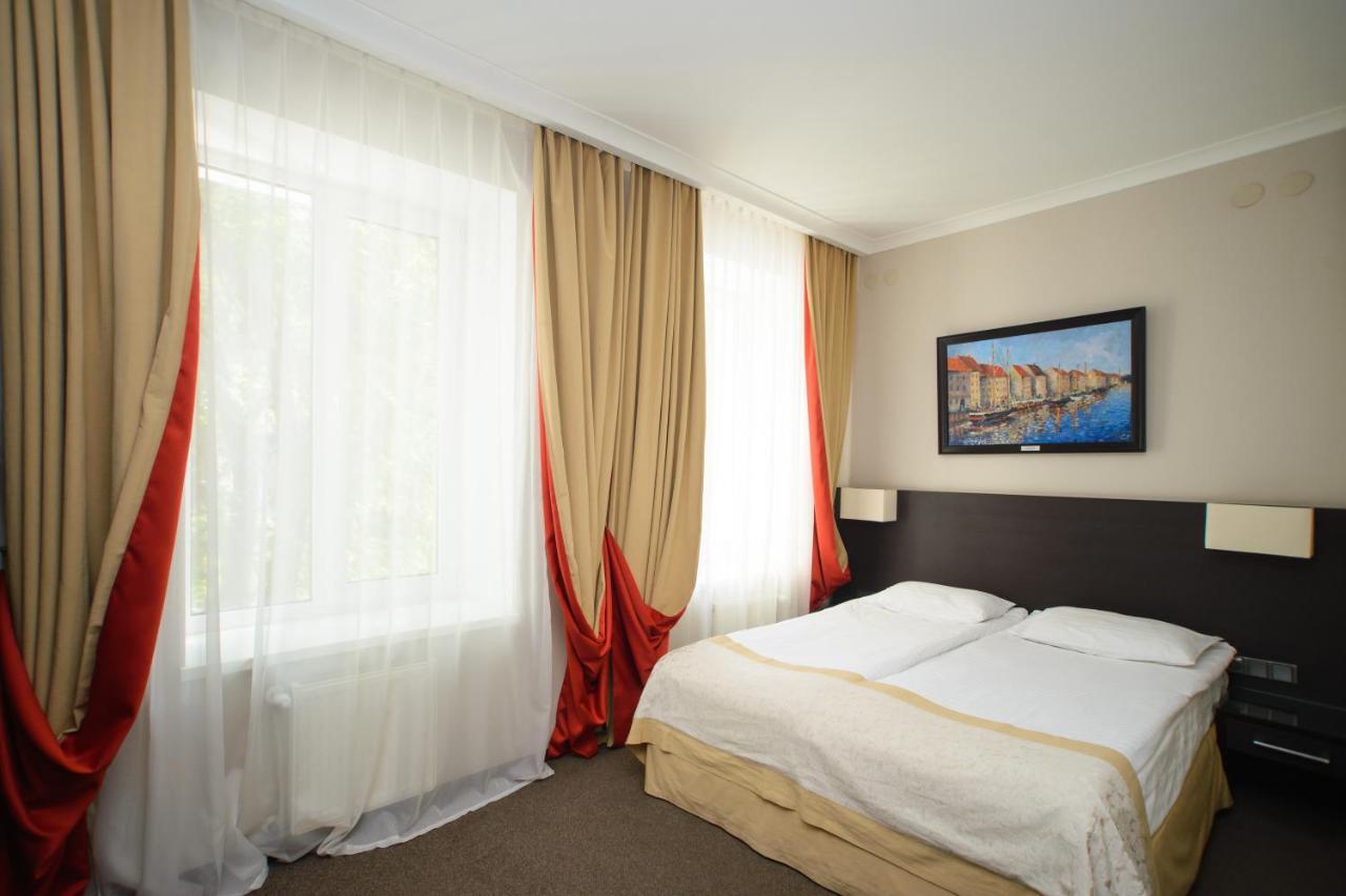 Reikartz Kharkiv Hotel Bagian luar foto